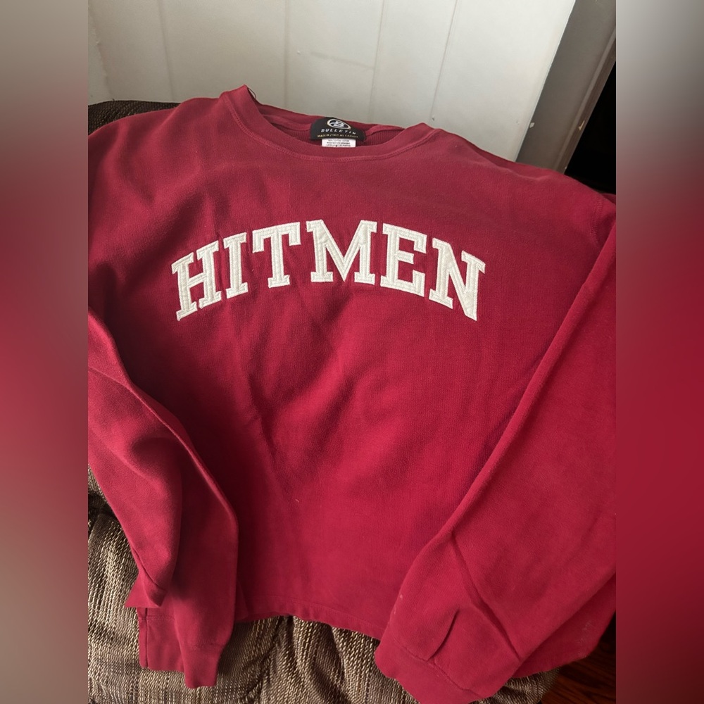 Vintage 90s bulletin hitmen sweatshirt